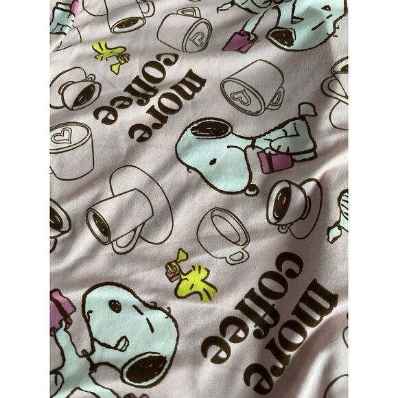 Peanuts SNOOPY Pink Women’s Sz L Pajama PJ Set Pants Short Sleeve More Coffee - Picture 12 of 12